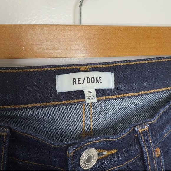 RE/DONE Dark Rinse Stovepipe Raw Hem Denim Jeans - Picture 4 of 6